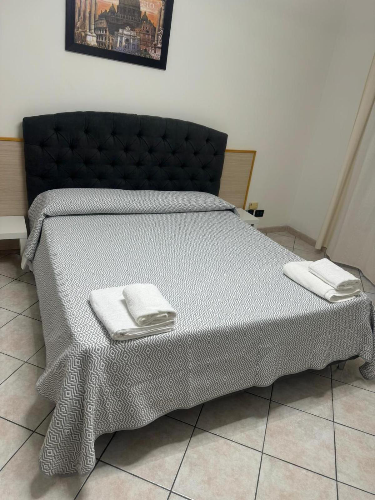 Appartamento Larisarooms Roma Dış mekan fotoğraf