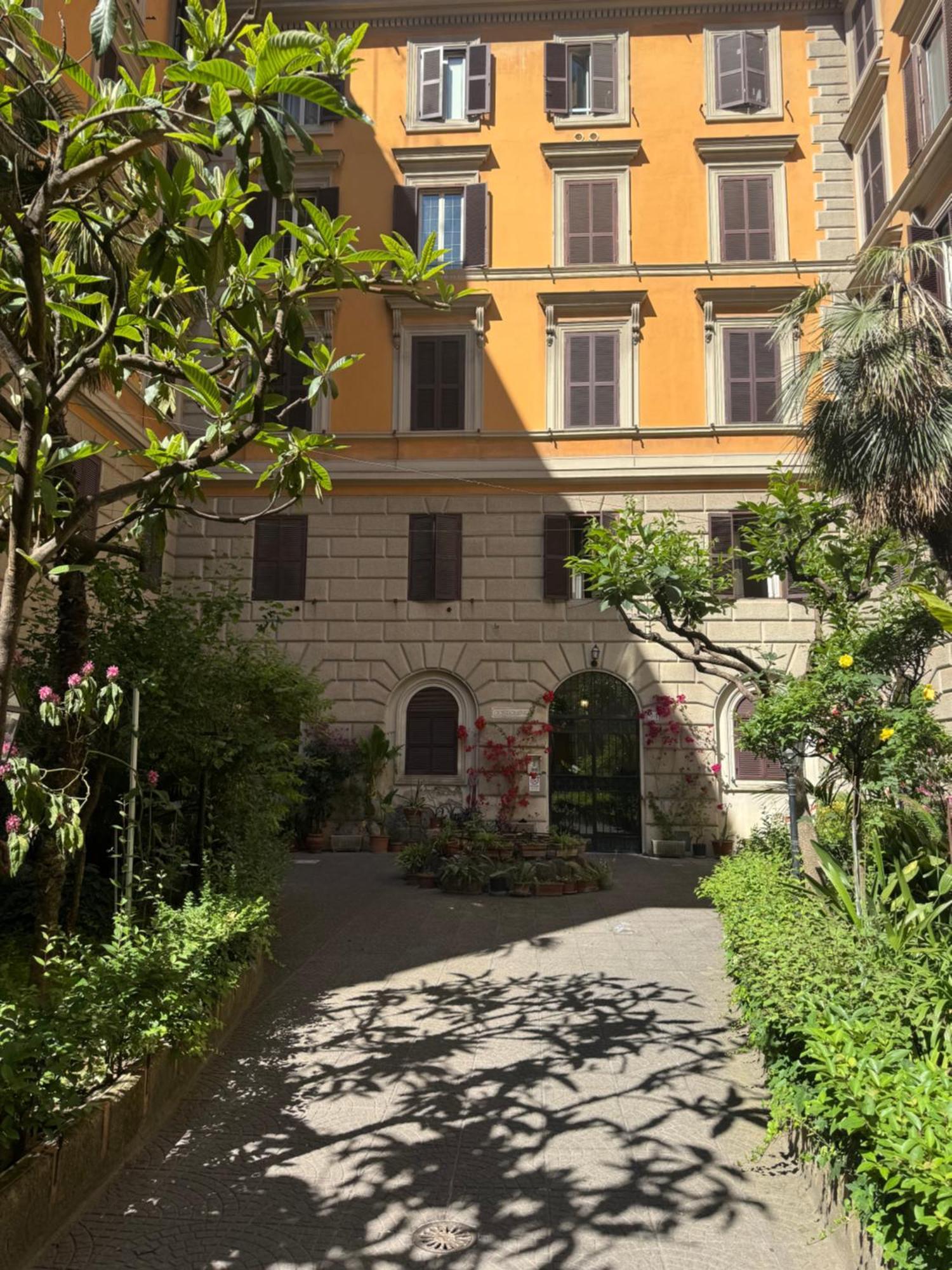 Appartamento Larisarooms Roma Dış mekan fotoğraf