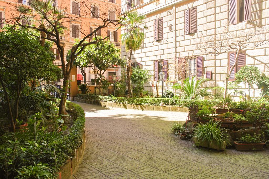 Appartamento Larisarooms Roma Dış mekan fotoğraf